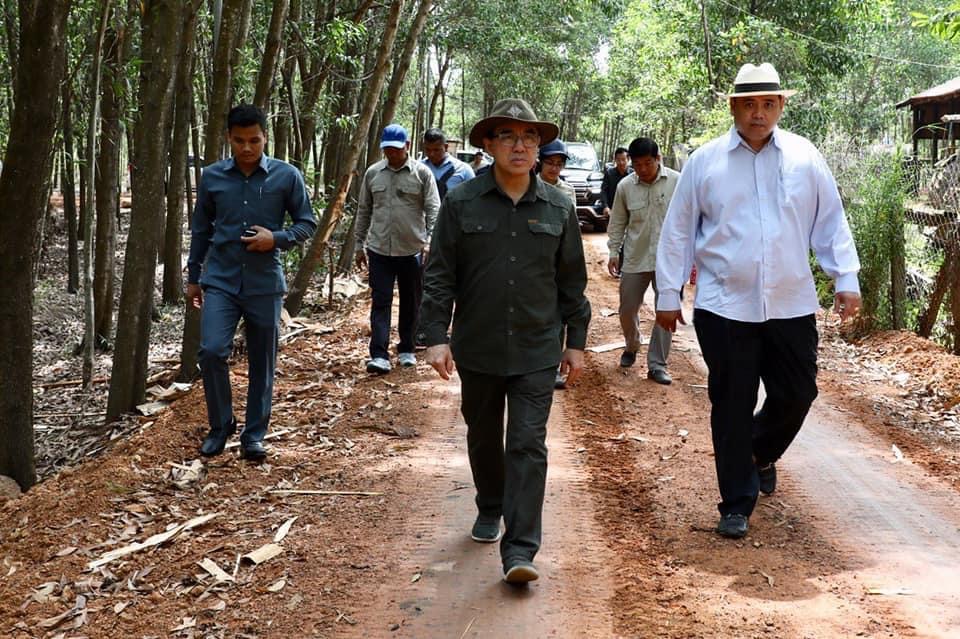 ក្រសួងកសិកម្ម រុក្ខាប្រមាញ់ និងនេសាទ ចុះវាយតម្លៃអំពីវឌ្ឍនភាពនៃការអភិវឌ្ឍឧស្សាហកម្មឈើដាំលើដីព្រៃរបស់រដ្ឋ